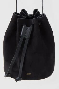 CLOSED Bucket Bag Aus Veloursleder -CLOSED Verkäufe C90390 85J 22 100 3