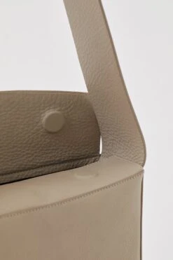 CLOSED Half Round Bag -CLOSED Verkäufe C90419 851 22 149 3