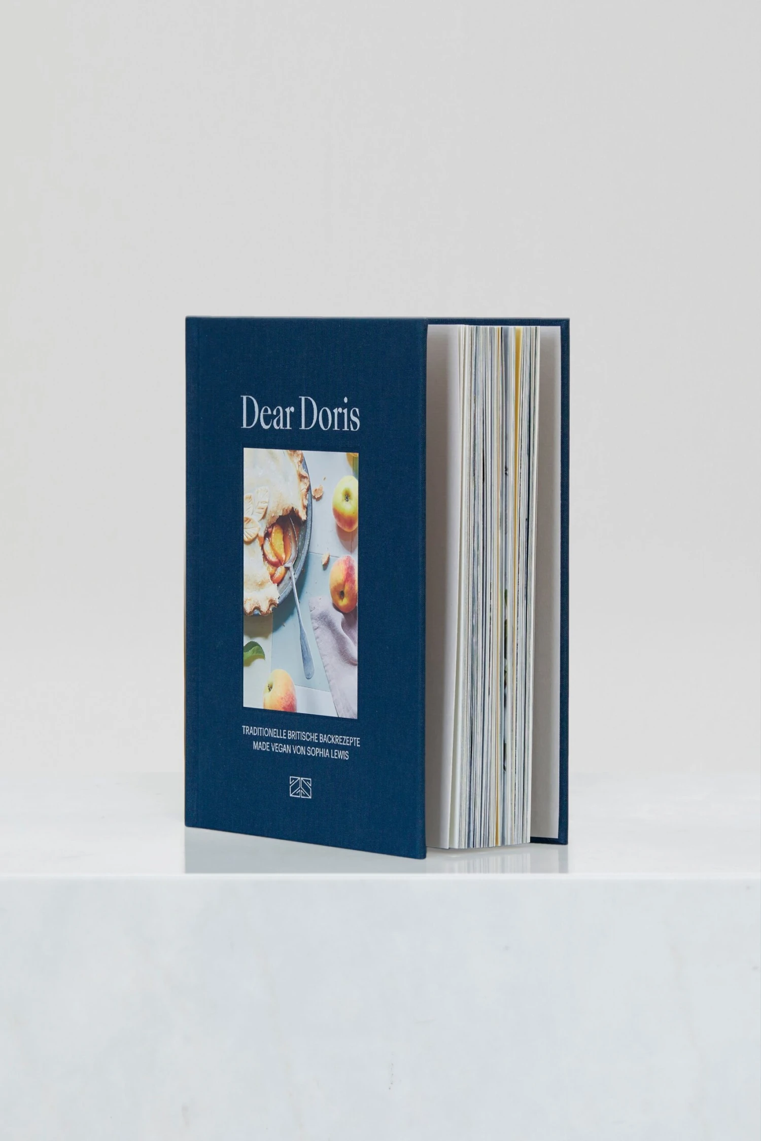 CLOSED Sophia Lewis | Dear Doris 5 CLOSED Sophia Lewis | Dear Doris – Bild 3