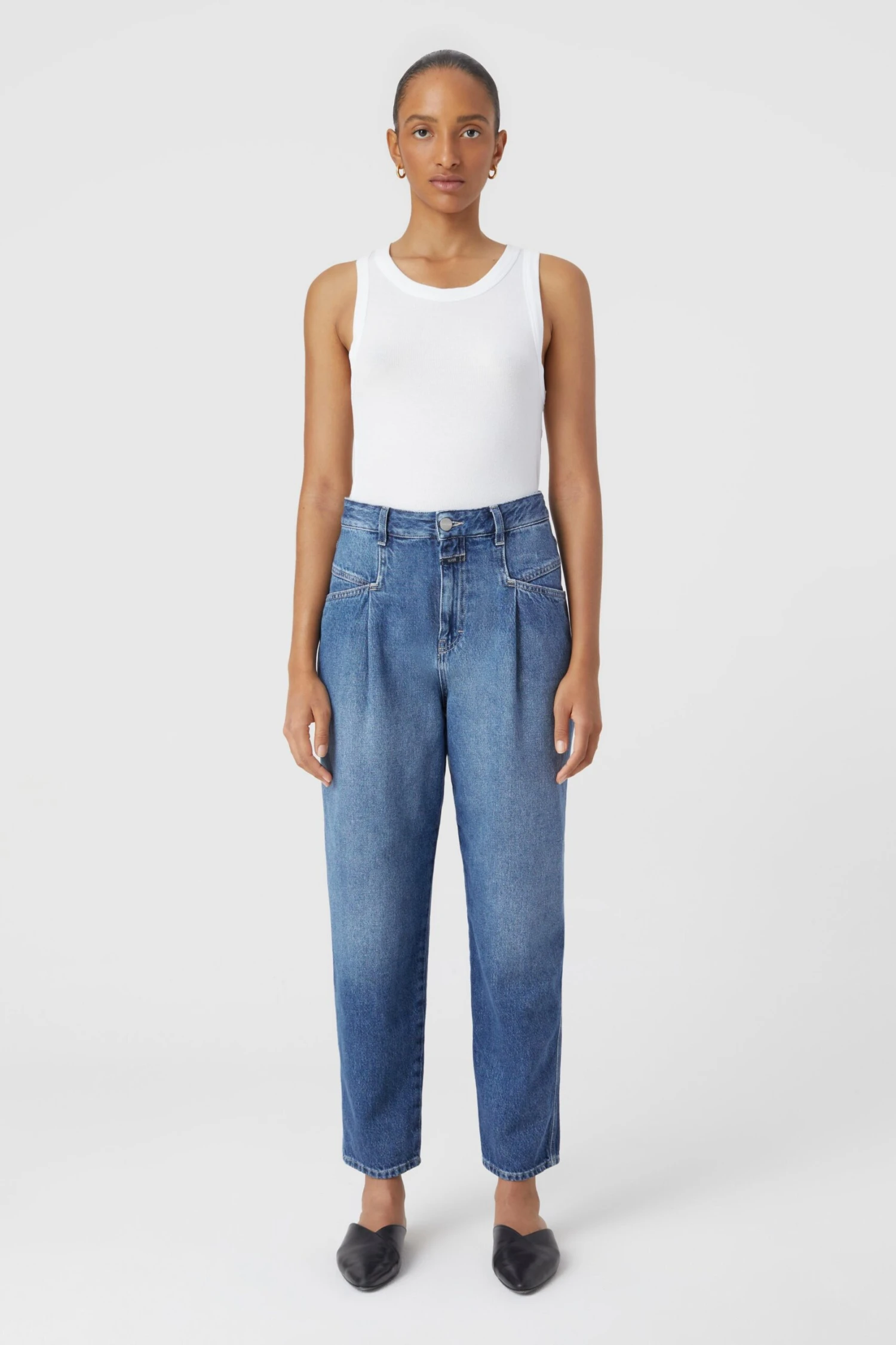 CLOSED Pearl 3 CLOSED Pearl