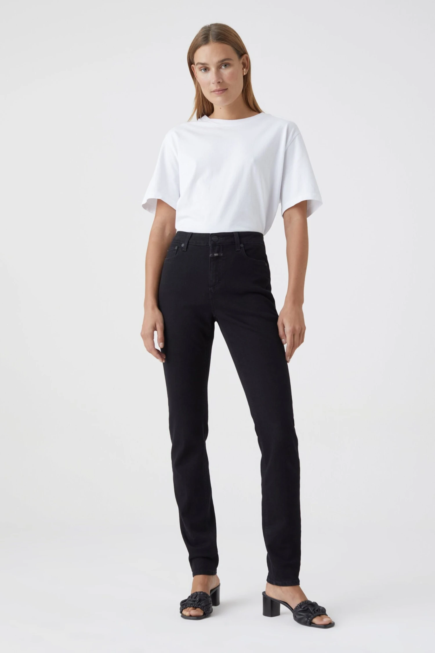 CLOSED Lizzy 3 CLOSED Lizzy