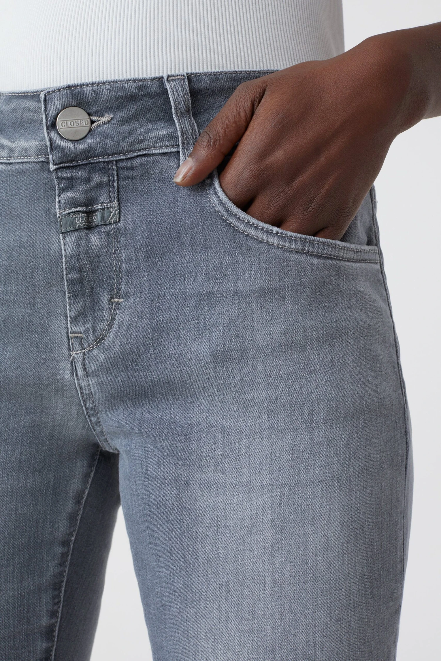 CLOSED Baker Stretch Grey Denim 8 CLOSED Baker Stretch Grey Denim – Bild 6