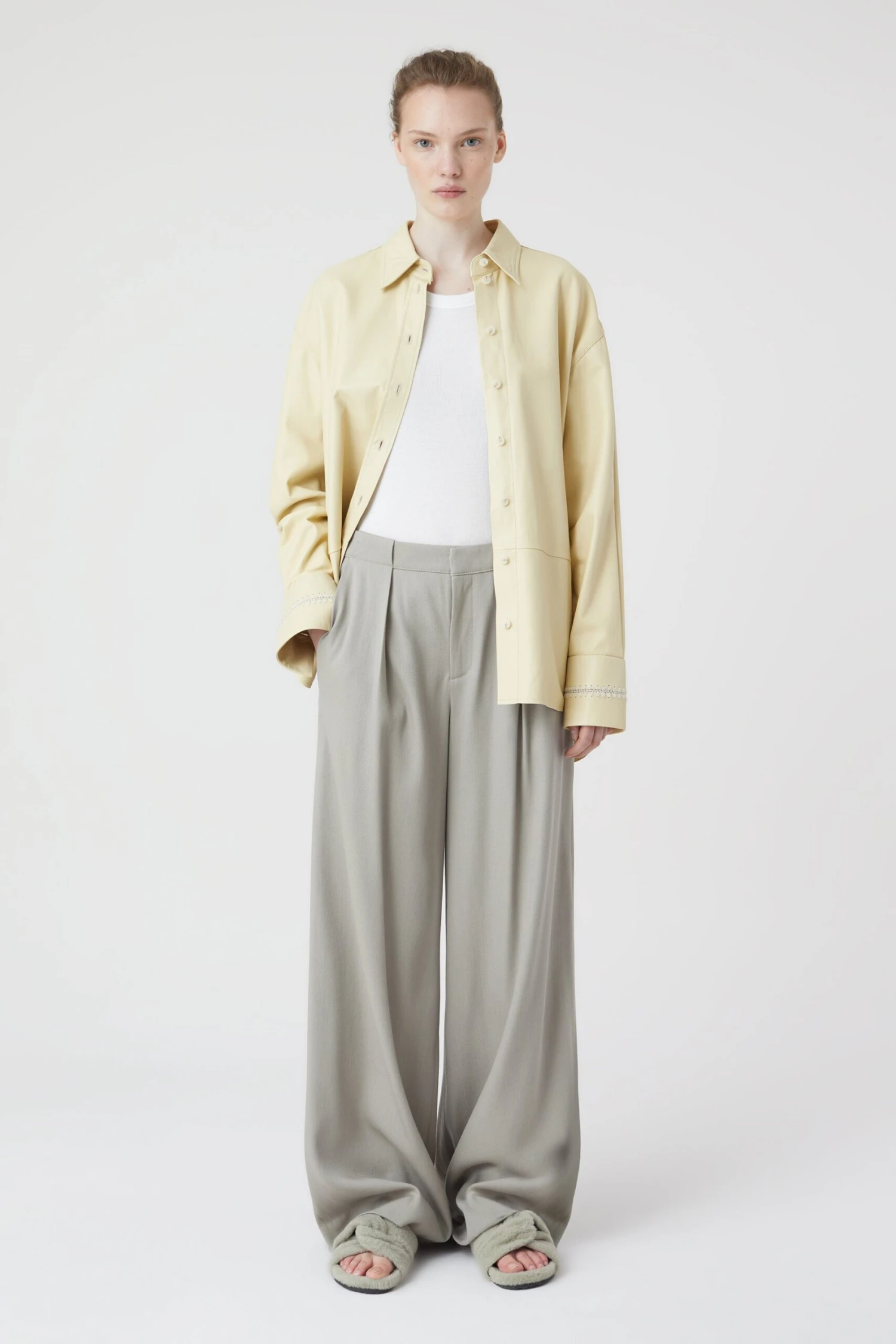 CLOSED Hemdbluse Aus Leder 7 CLOSED Hemdbluse Aus Leder – Bild 5