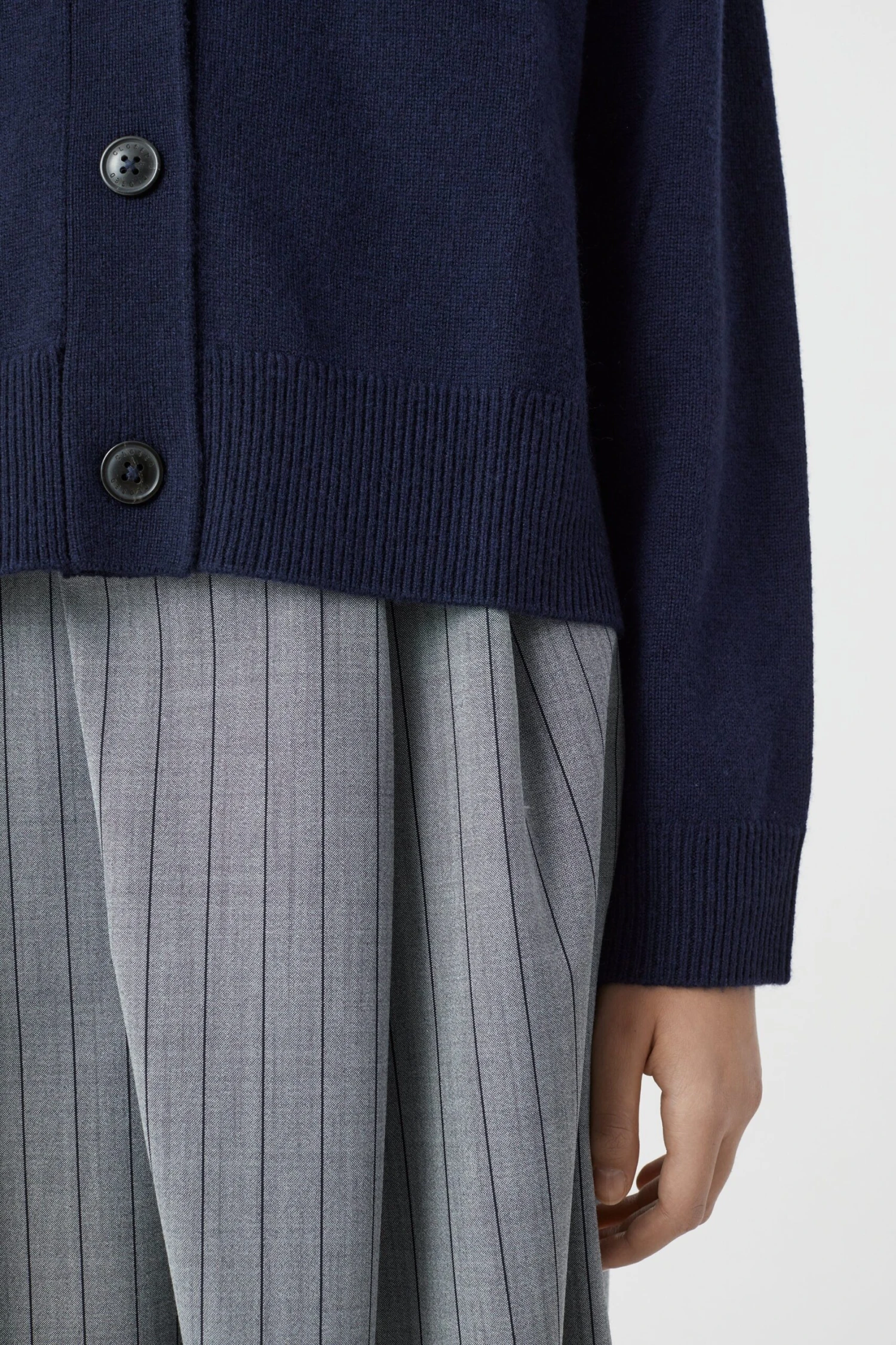 CLOSED Wollcardigan 5 CLOSED Wollcardigan – Bild 3